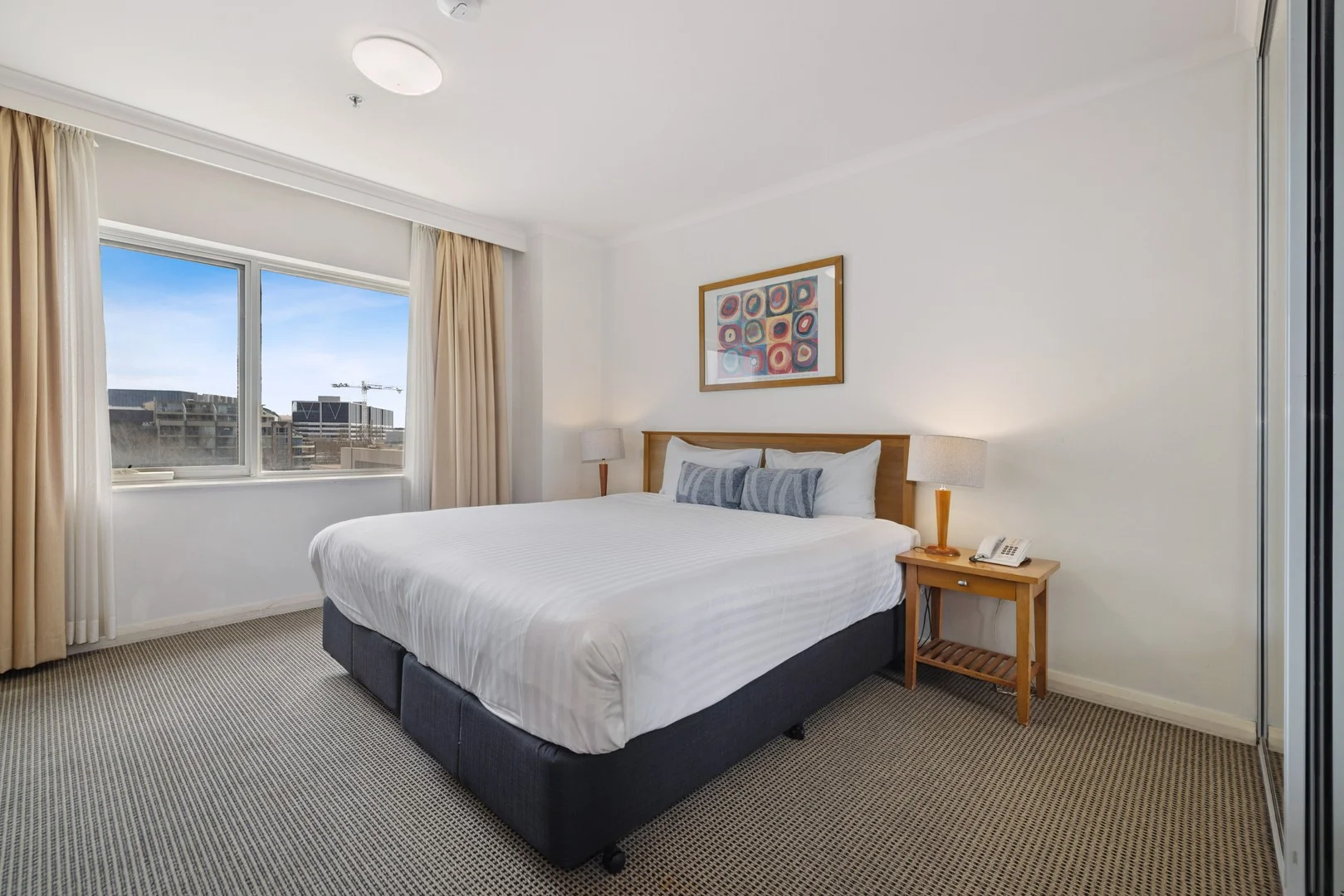 604/2 Akuna Street, City